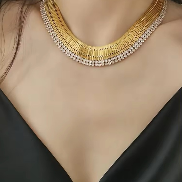 ♦️SALE♦️Luxury Chunky Cubic Zirconia Choker Necklace - Picture 11 of 16
